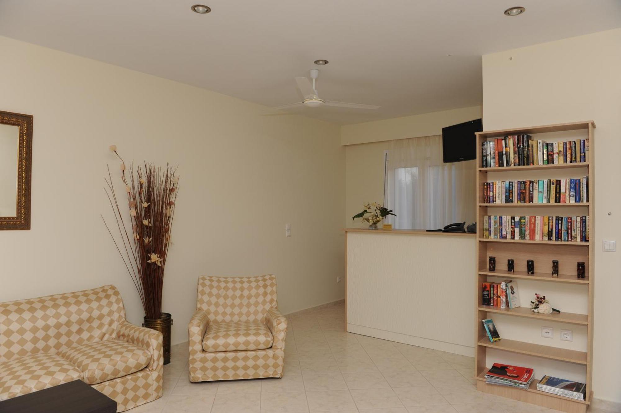 Yolanda Studios Paralia Agias Foteinis Экстерьер фото